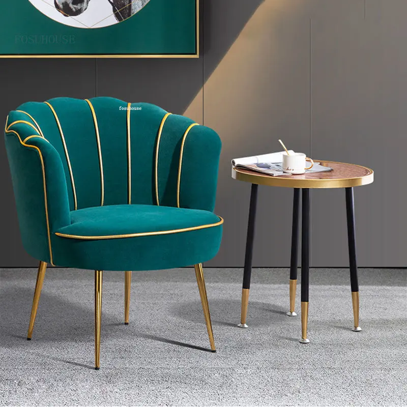 Скандинавские стулья для гостиной Легкая роскошная мебель для гостиной Домашняя спальня Мягкая подушка Кресло для макияжа Креативное кресло со спинкой