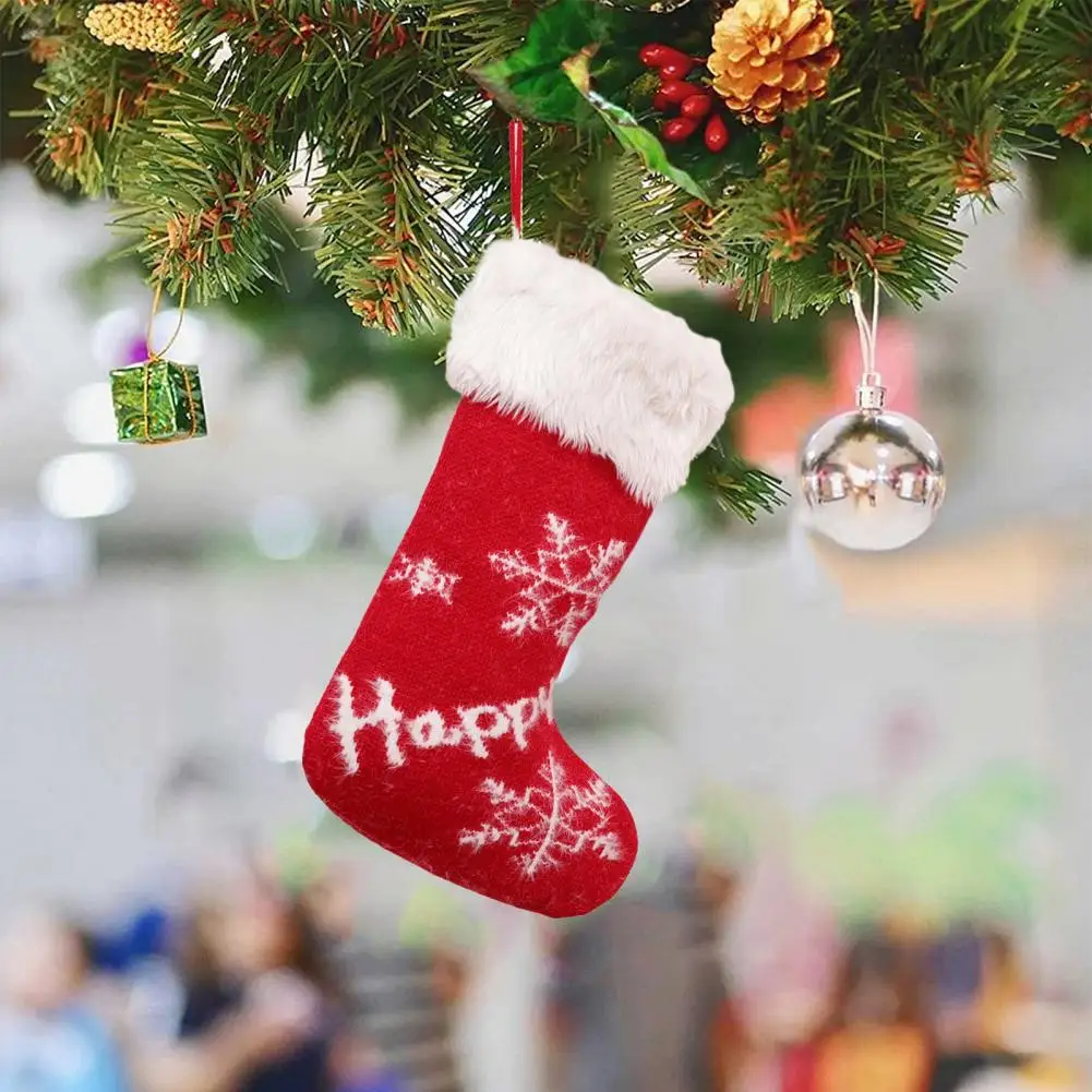 Украшение для Рождественской елки Яркие рождественские чулки с принтом в виде снежинок Вместительный пакет для конфет на Рождественской елке Праздничное подвешивание на шнурке