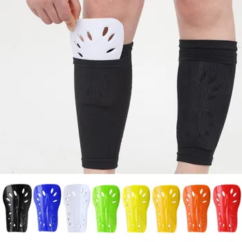1 пара футбольных щитков на голени Пластиковые футбольные щитки для ног Защитное снаряжение для детей и взрослых Дышащая защита для голени  5