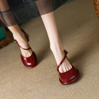 Винтажные туфли Mary Jane; Женские туфли-лодочки; Коллекция 2023 года; Весенне-красные Свадебные туфли на высоком массивном каблуке 8 см; Лоферы без застежки из искусственной кожи  5