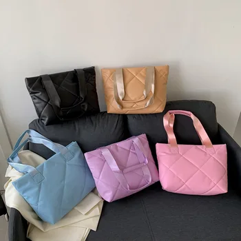Ручная сумка через границу, женская осенне-зимняя новинка 2023, текстурная сумка-ведро, модная универсальная сумка Linggetote  5