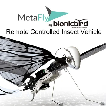 Стандартный комплект MetaFly поставляется компанией BionicBird с высокотехнологичными электронными биомиметическими и радиоуправляемыми дронами-насекомыми для использования в помещениях.  5